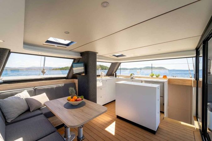 Vaan R4 Electric | Silence