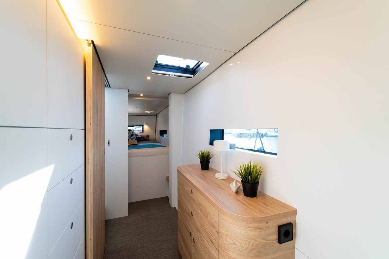 Vaan R4 Electric | Silence