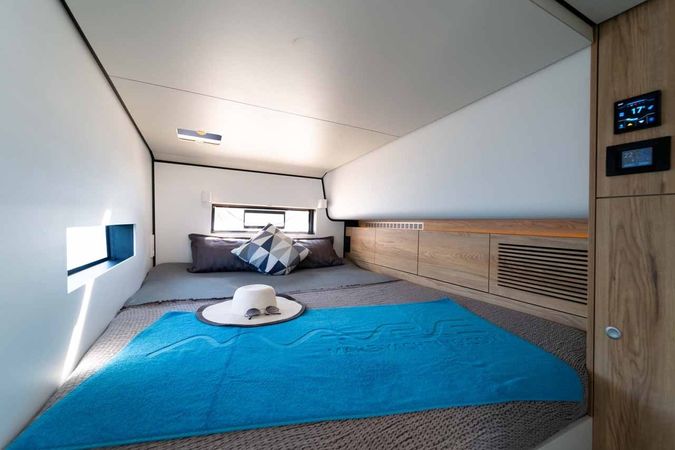 Vaan R4 Electric | Silence