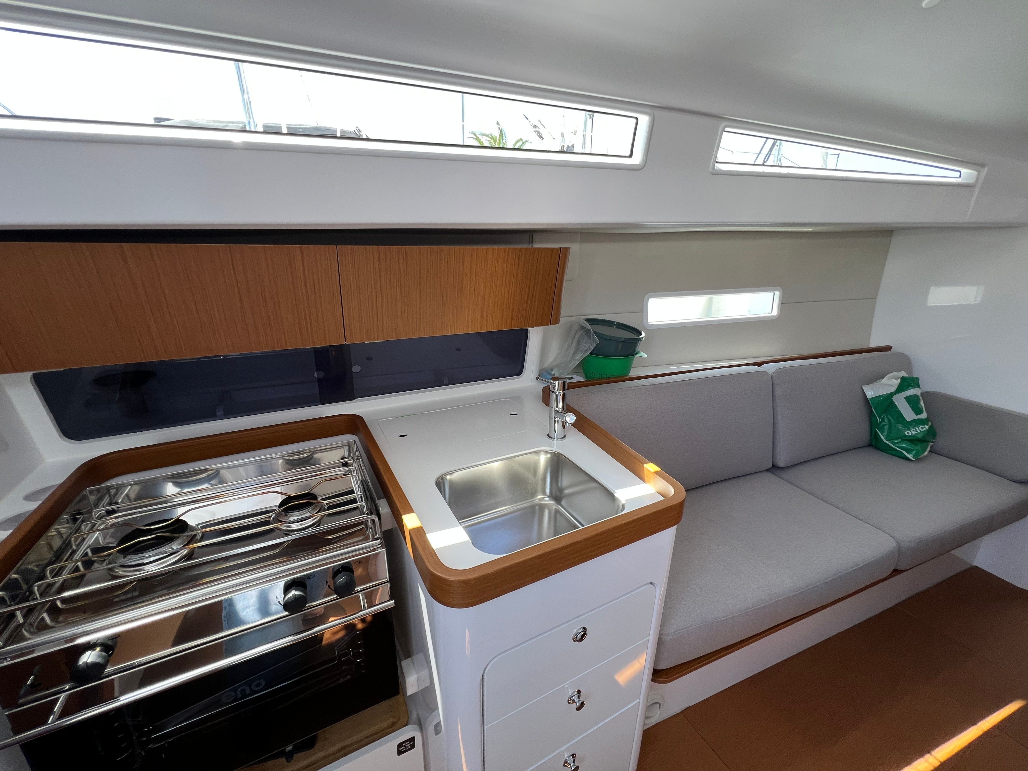 Beneteau First 36 | February