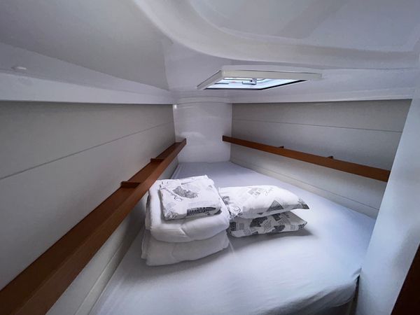 Beneteau First 36 | April