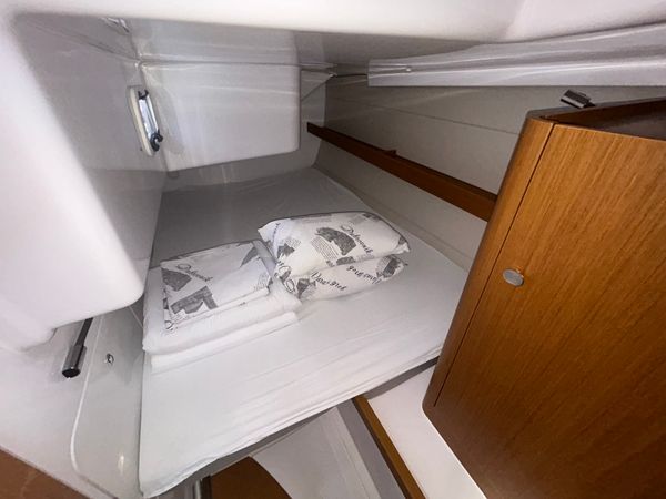 Beneteau First 36 | April