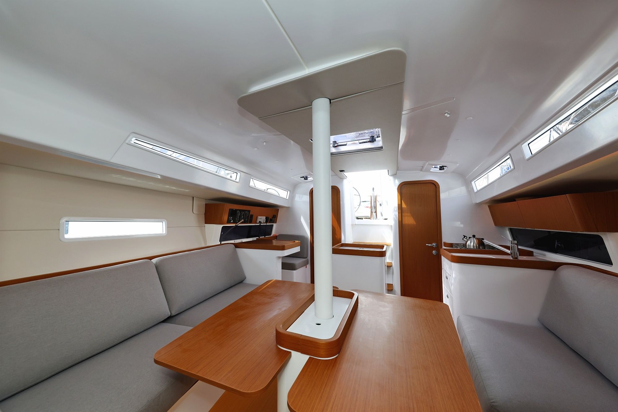 Beneteau First 36 | May