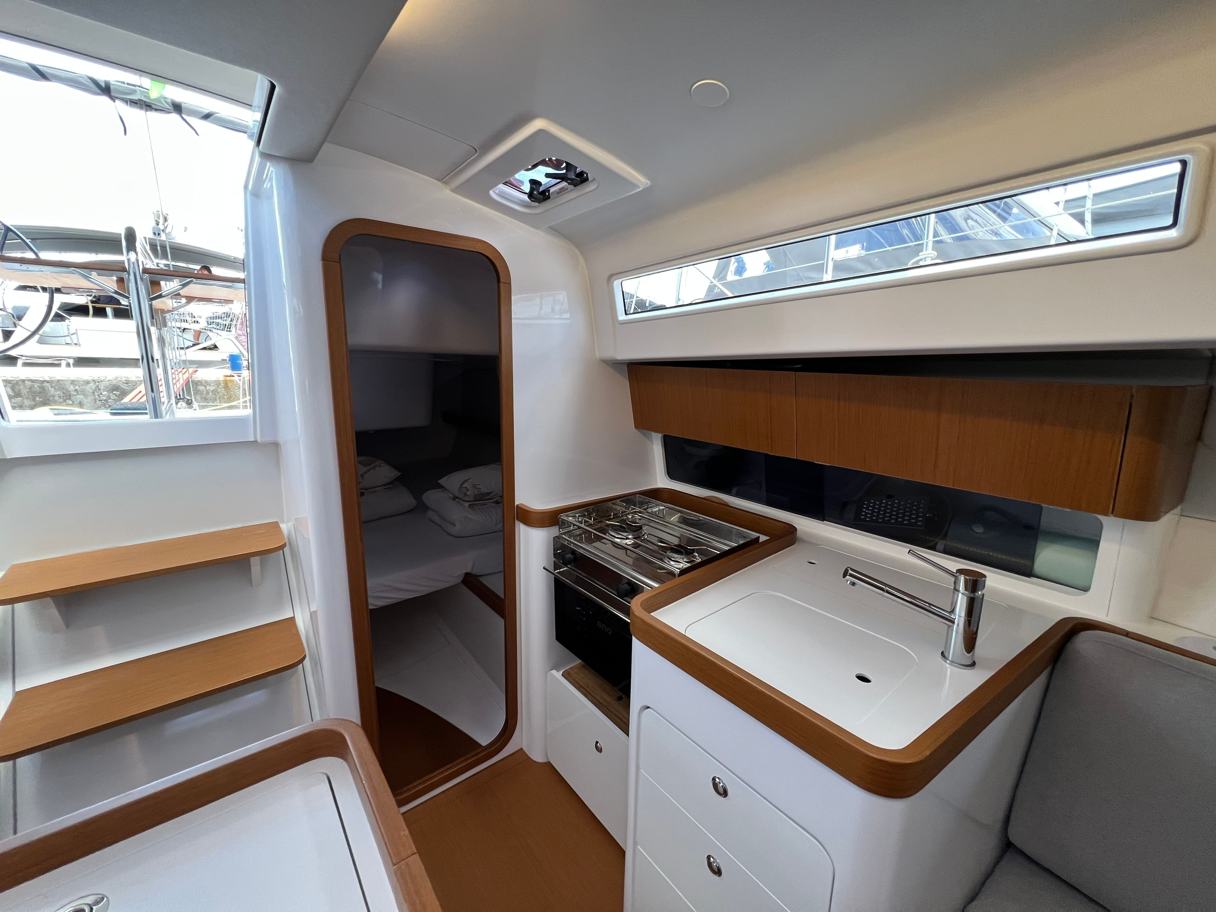 Beneteau First 36 | June