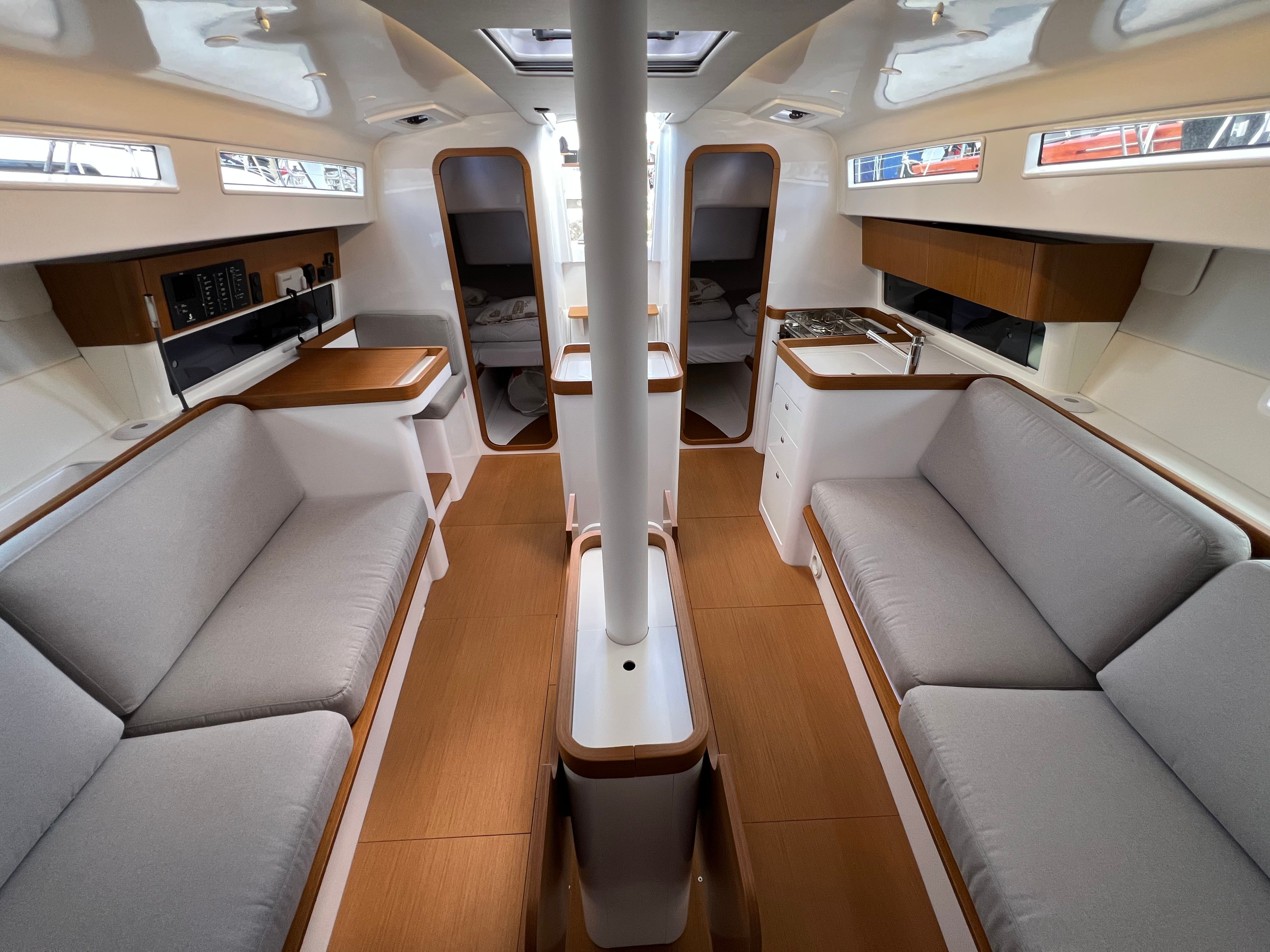 Beneteau First 36 | June