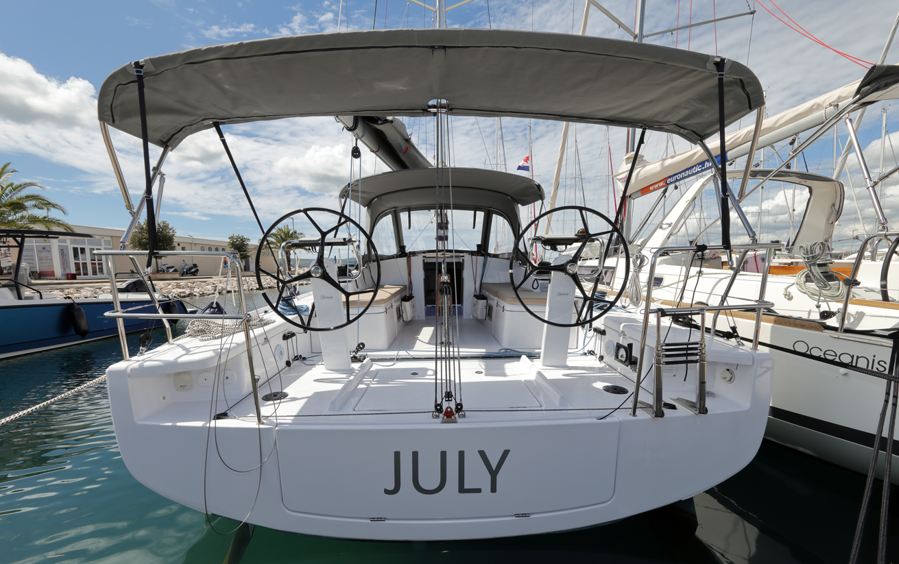 Beneteau First 36 | July