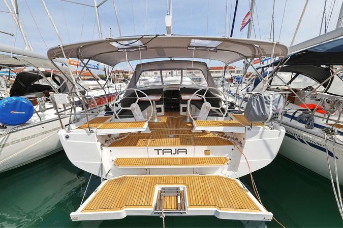 Hanse 410 | Taja