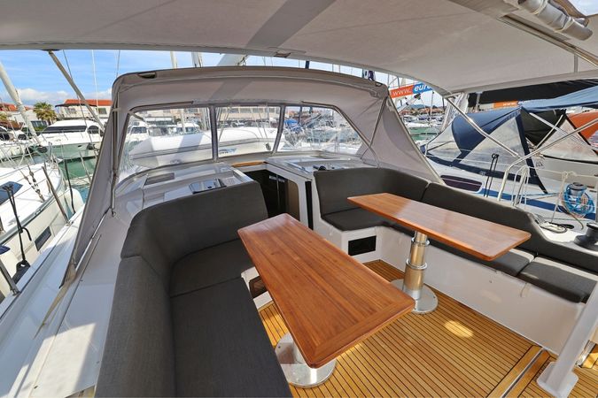 Hanse 410 | Taja