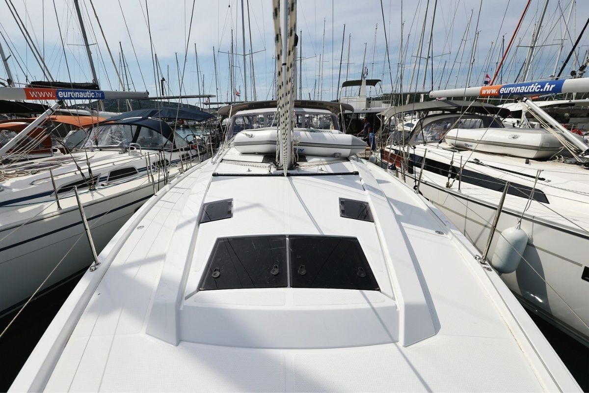 Hanse 410 | Taja