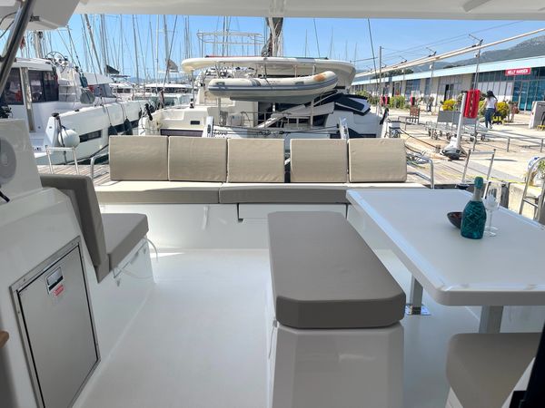 Fountaine Pajot Astrea 42 | Ocean Allure