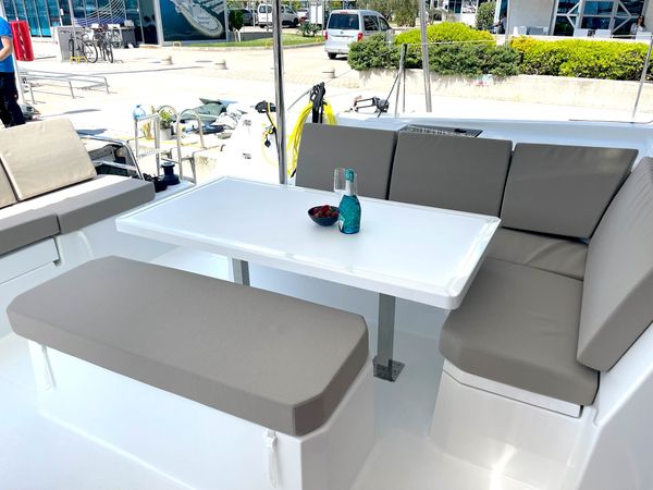 Fountaine Pajot Astrea 42 | Ocean Allure