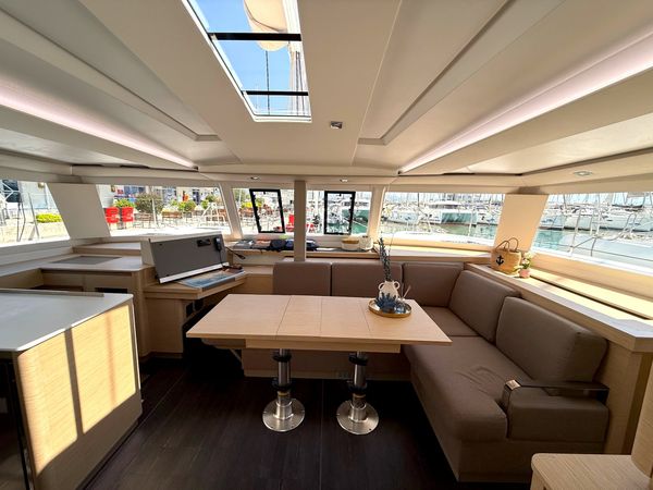 Fountaine Pajot Astrea 42 | Ocean Allure