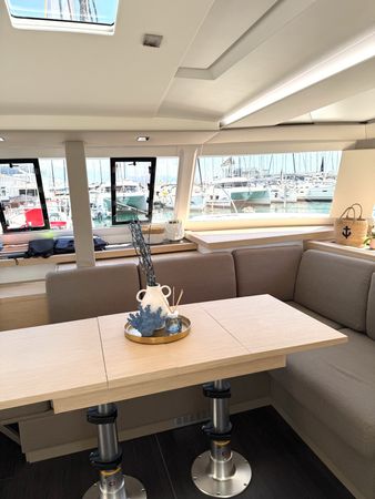 Fountaine Pajot Astrea 42 | Ocean Allure