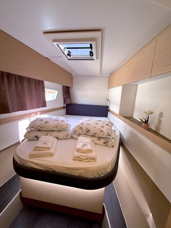 Fountaine Pajot Astrea 42 | Ocean Allure