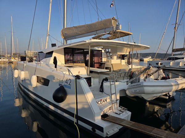 Fountaine Pajot Astrea 42 | Ocean Allure