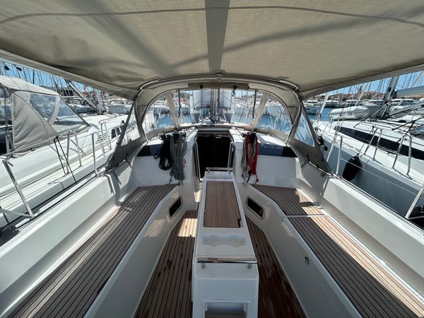 Beneteau Oceanis 37.1 | Katja