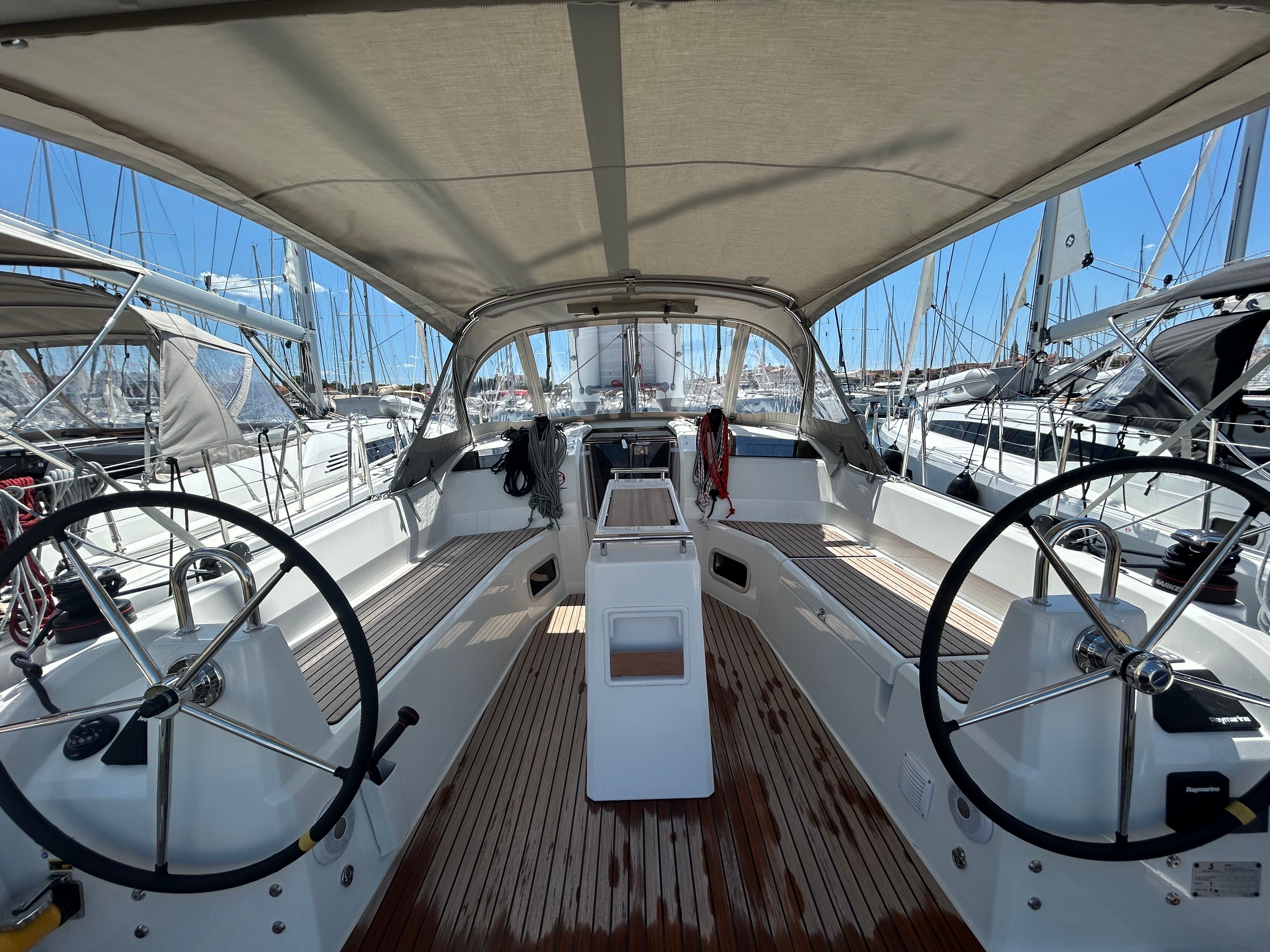 Beneteau Oceanis 37.1 | Katja