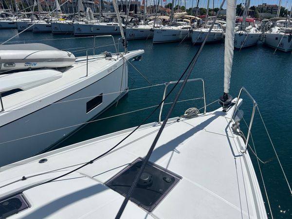 Beneteau Oceanis 37.1 | Katja