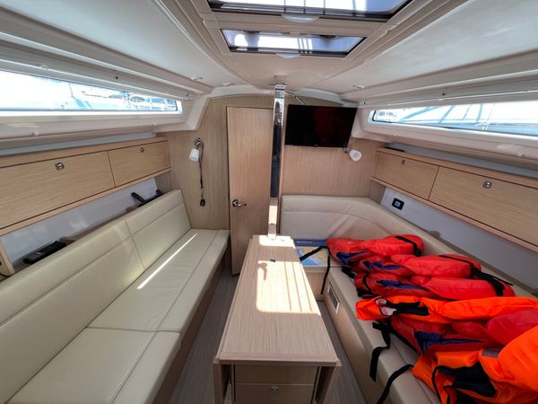 Bavaria Cruiser 34 | Ella