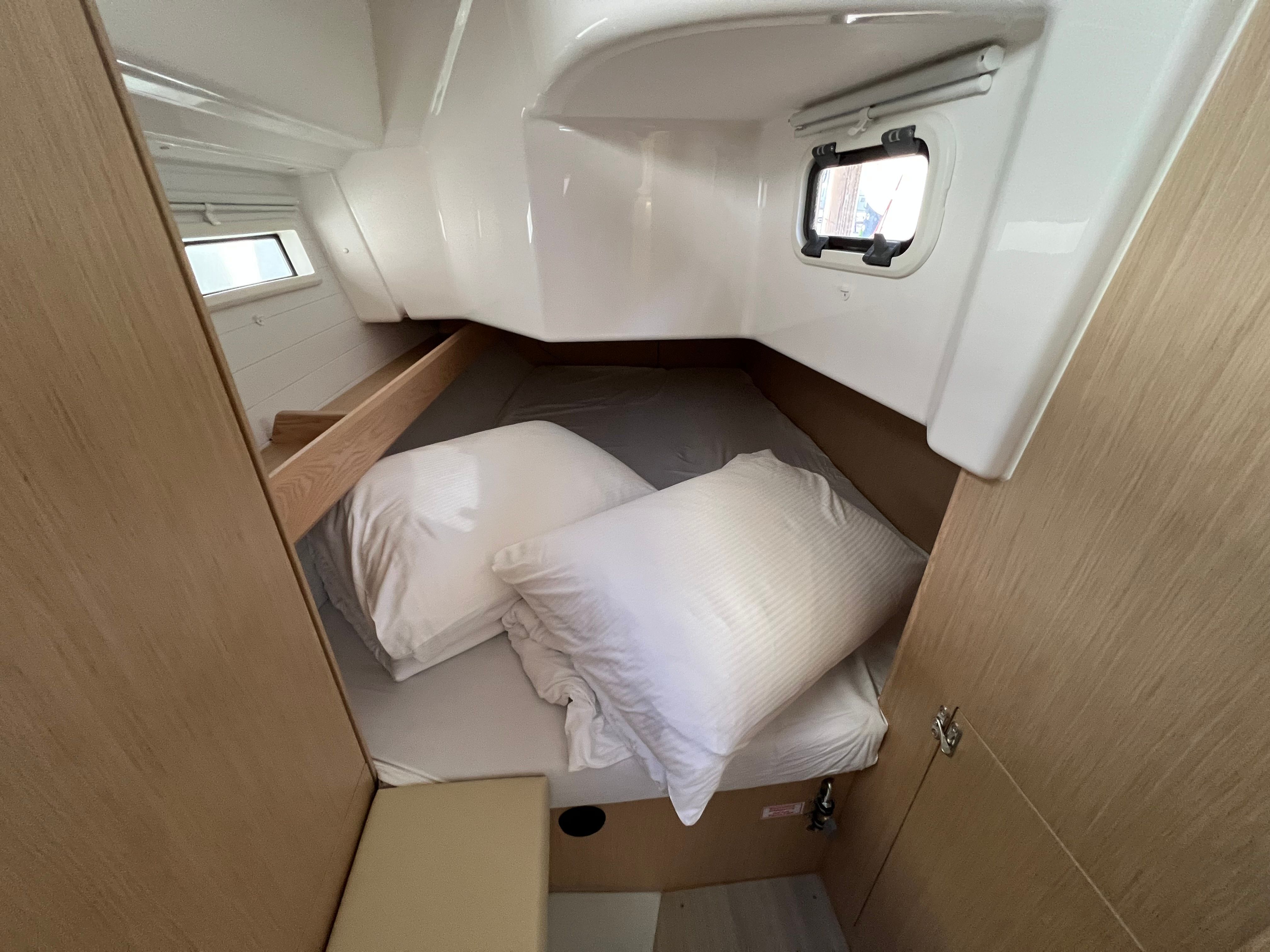 Bavaria Cruiser 34 | Ella