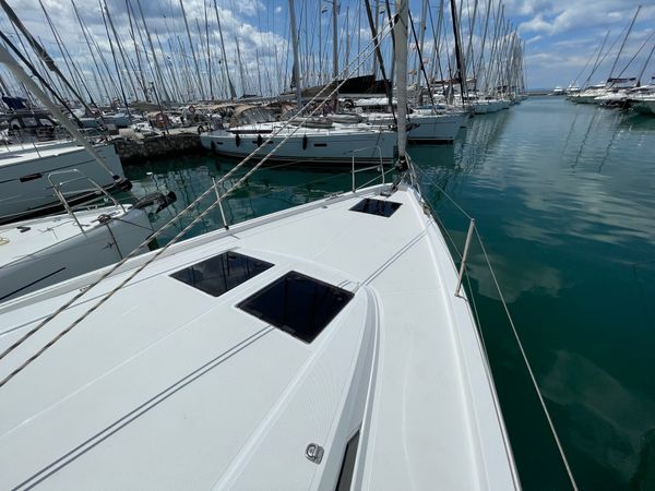 Bavaria C46 | Dimokritos