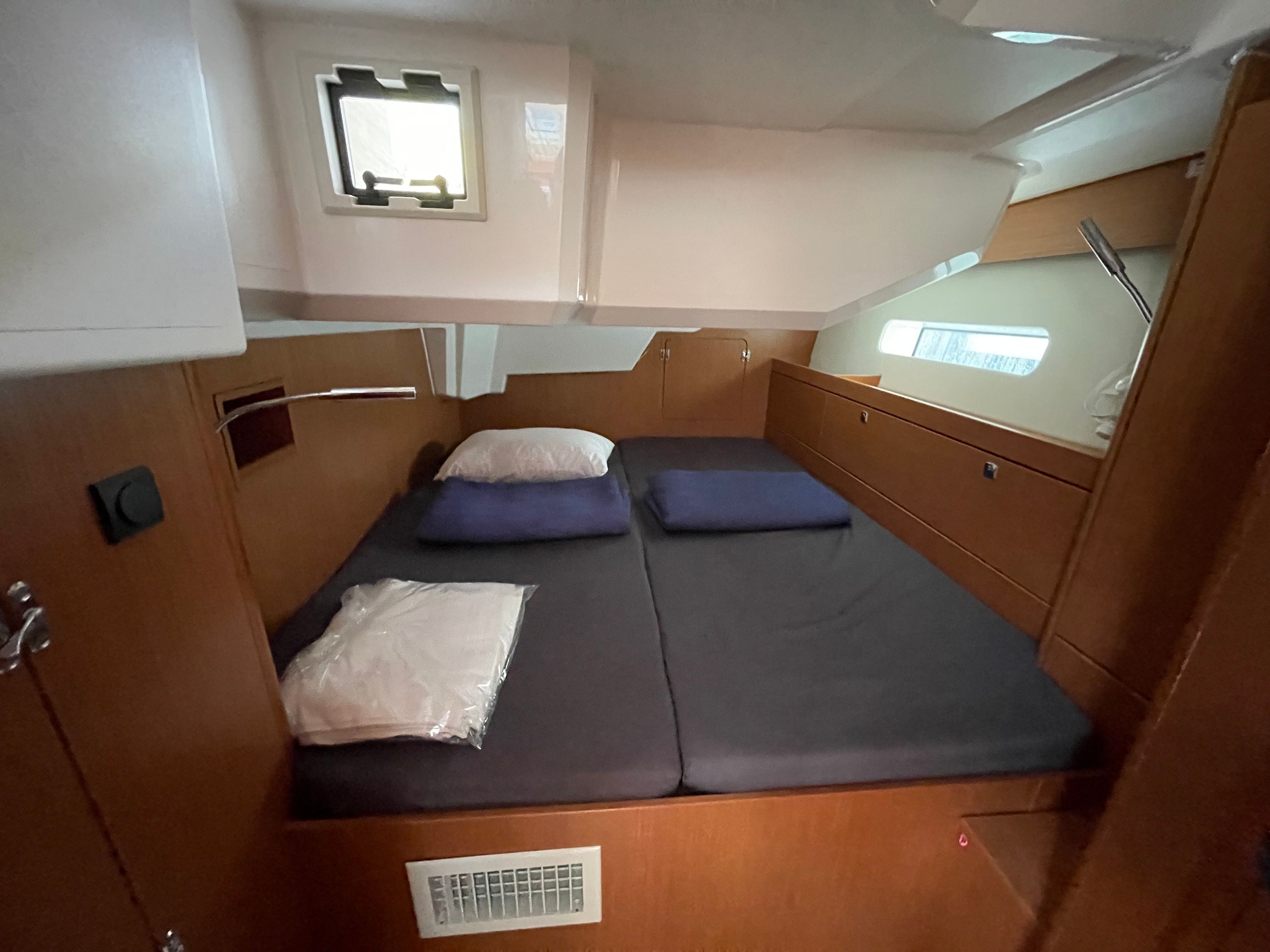 Bavaria C46 | Dimokritos