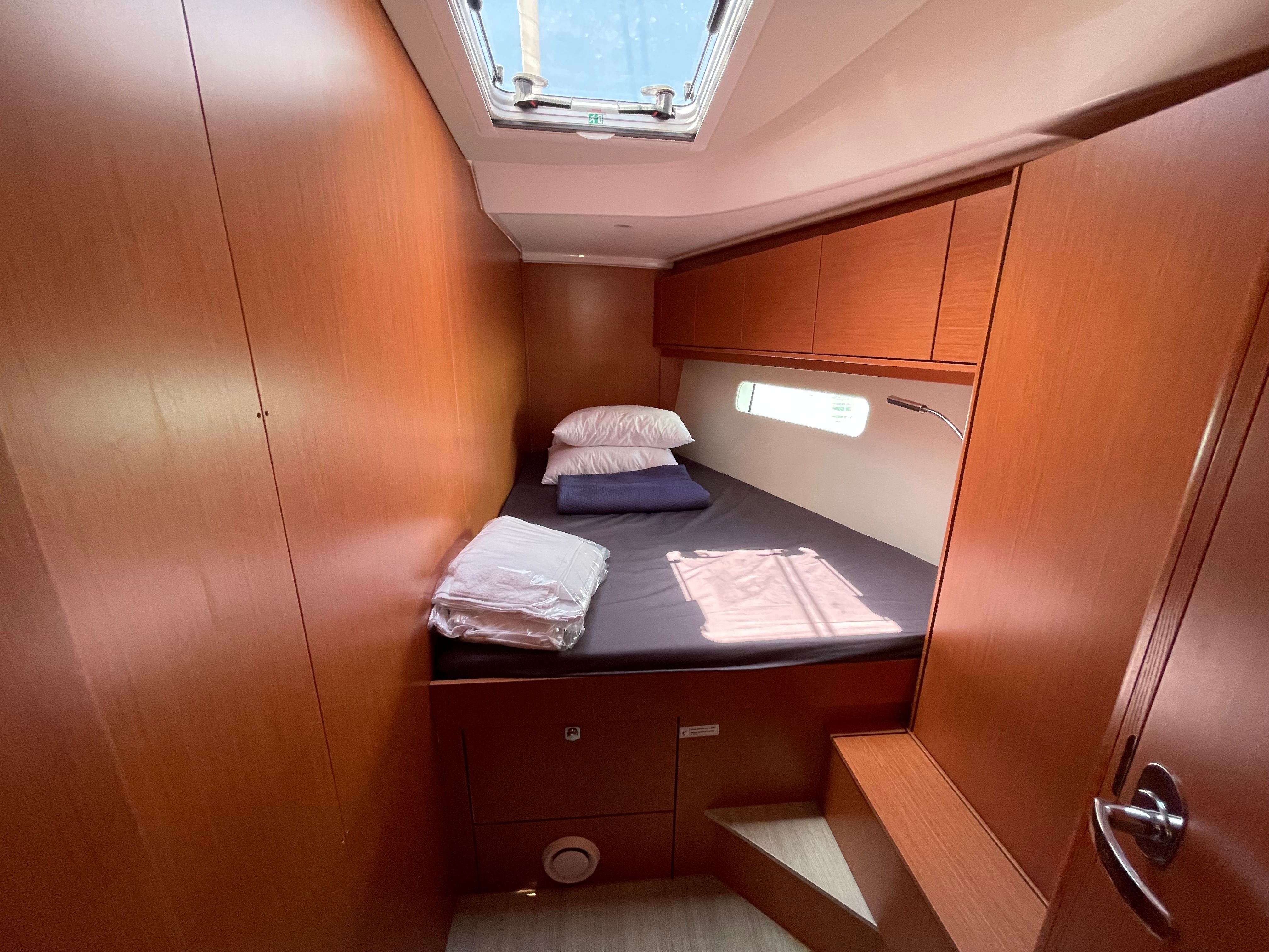 Bavaria C46 | Dimokritos