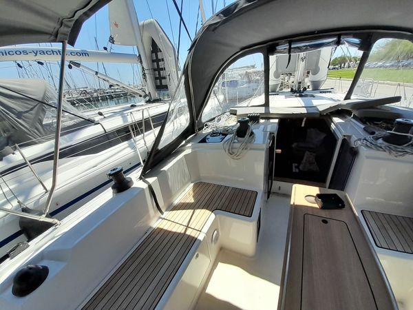 Bavaria C42 | Athos