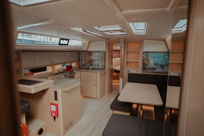 Bavaria C46 | Art N