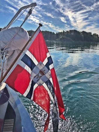 Beneteau First 47 | Blue Dawn
