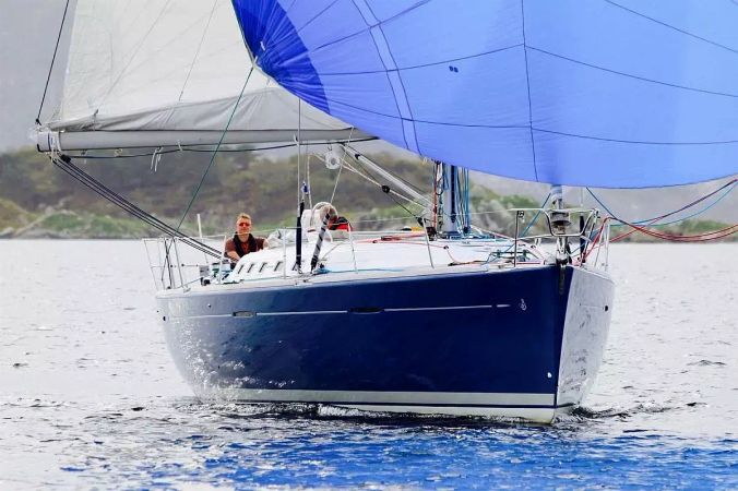 Beneteau First 47 | Blue Dawn
