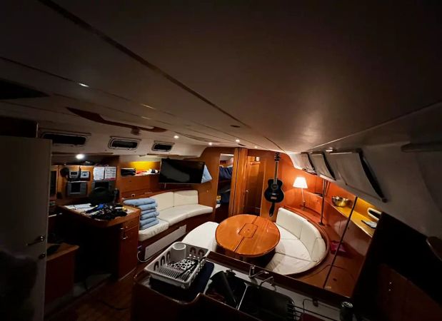 Beneteau First 47 | Blue Dawn