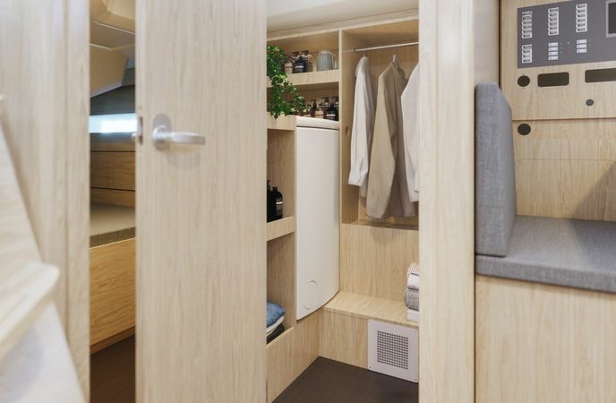 Bavaria C46 | Mercedes