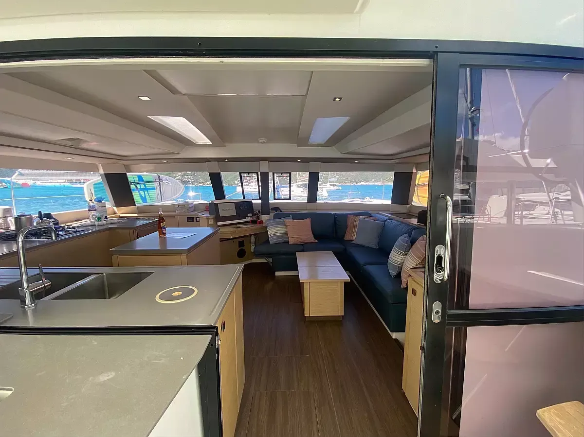 Fountaine Pajot Saba 50 | Canis Majoris