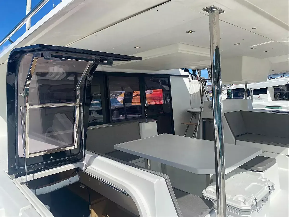 Fountaine Pajot Saba 50 | Canis Majoris