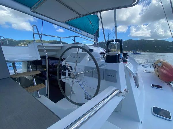 Fountaine Pajot Saba 50 | Canis Majoris