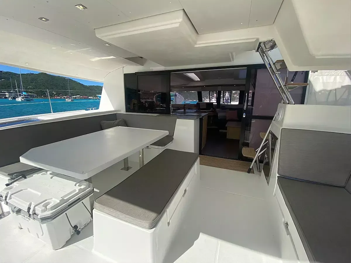 Fountaine Pajot Saba 50 | Canis Majoris
