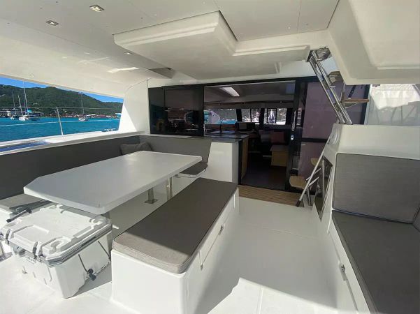 Fountaine Pajot Saba 50 | Canis Majoris