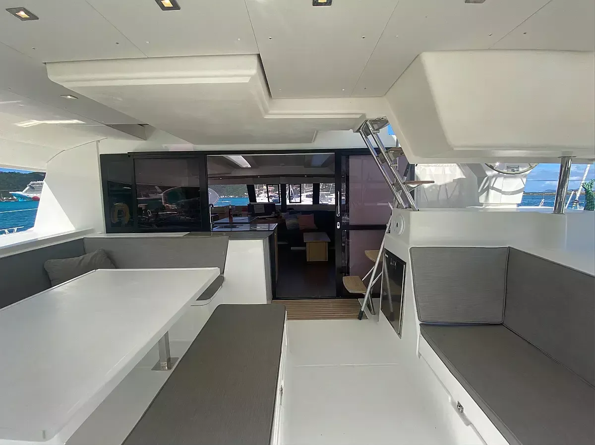 Fountaine Pajot Saba 50 | Canis Majoris