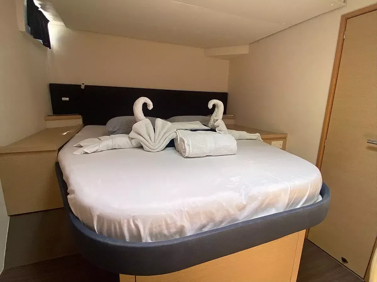 Fountaine Pajot Saba 50 | Canis Majoris