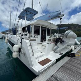 Bali Catsmart | Puss in Boots