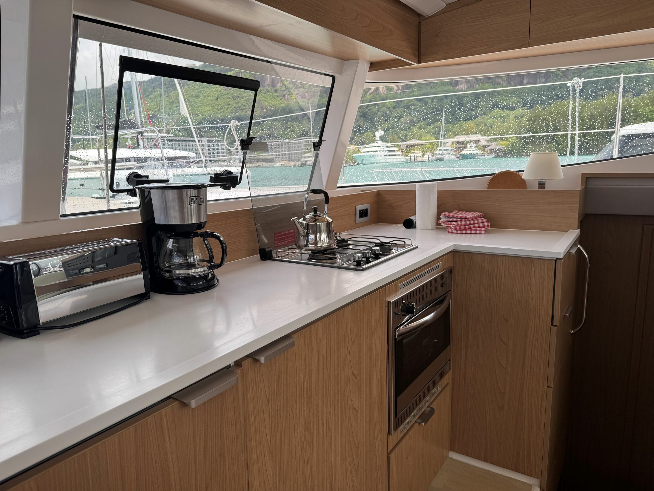 Bali Catsmart | Puss in Boots