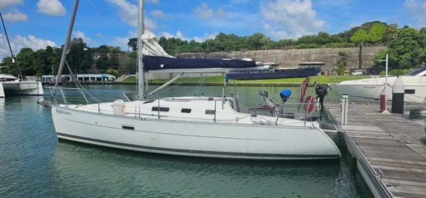 Beneteau Oceanis Clipper 323 | No Regrets