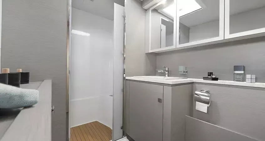 Fountaine Pajot MY6 | Mona Lisa