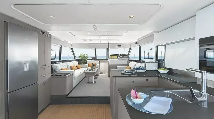 Fountaine Pajot MY6 | Mona Lisa