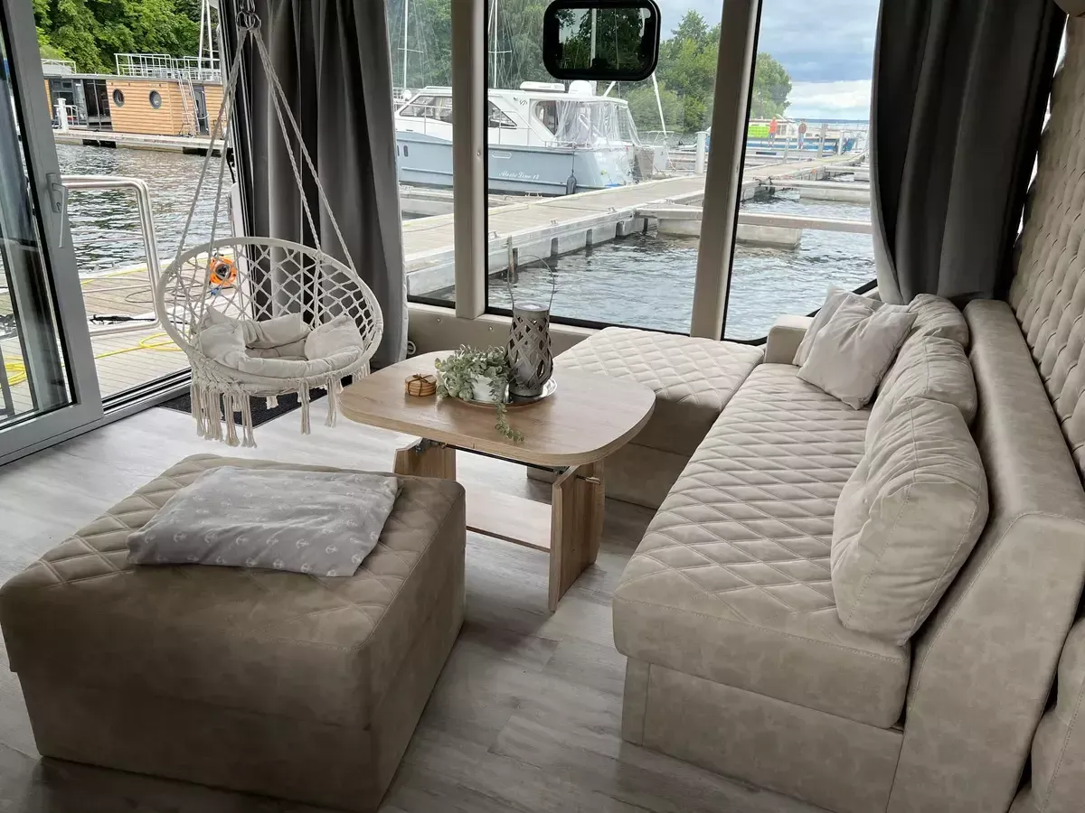 Houseboat Luxboot | Luxboot 2