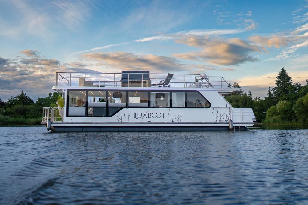 Houseboat Luxboot | Luxboot 2