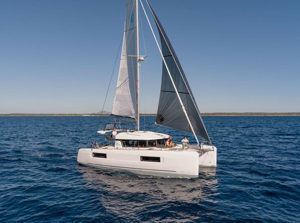 Lagoon 40 | Voile A Doc