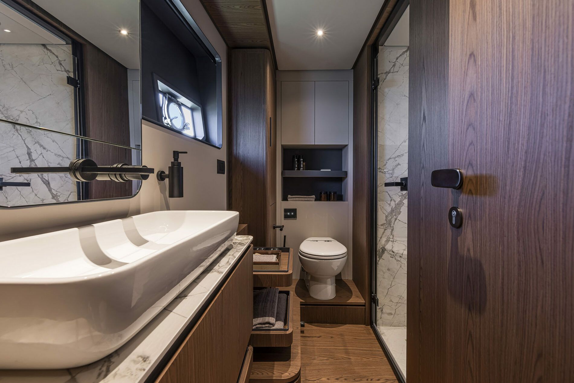 Ferretti 580 | Daeni