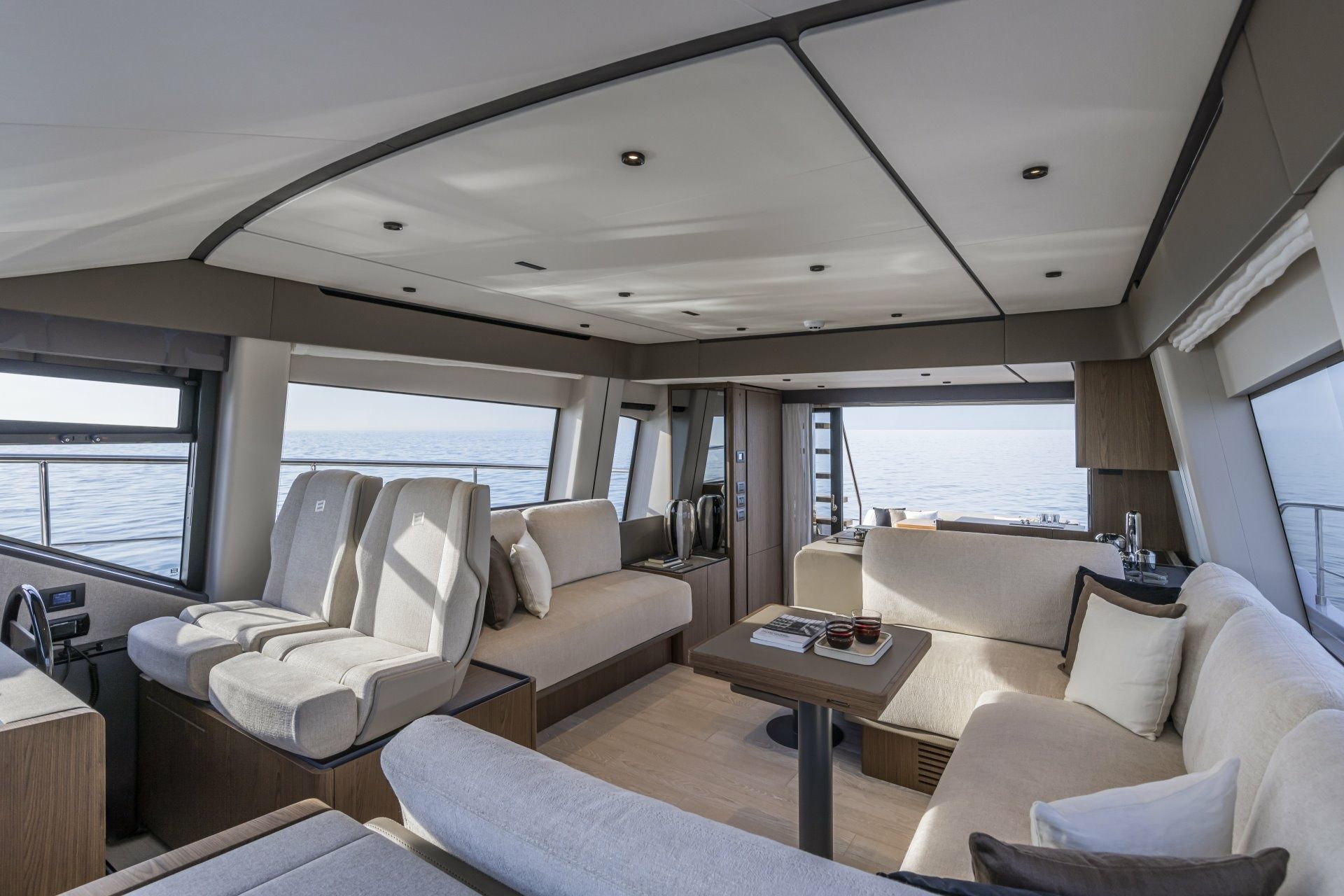 Ferretti 580 | Daeni